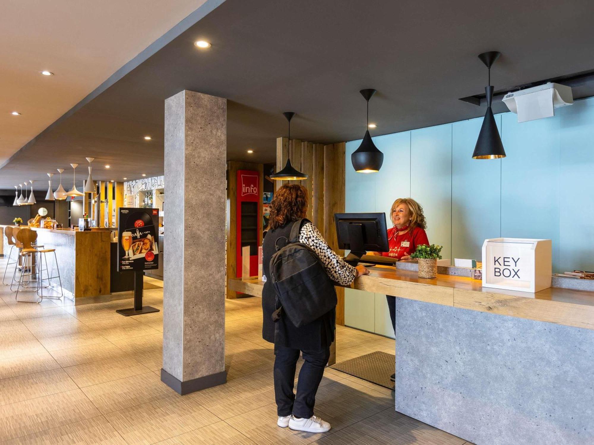 Ibis Bilbao Barakaldo Exterior foto